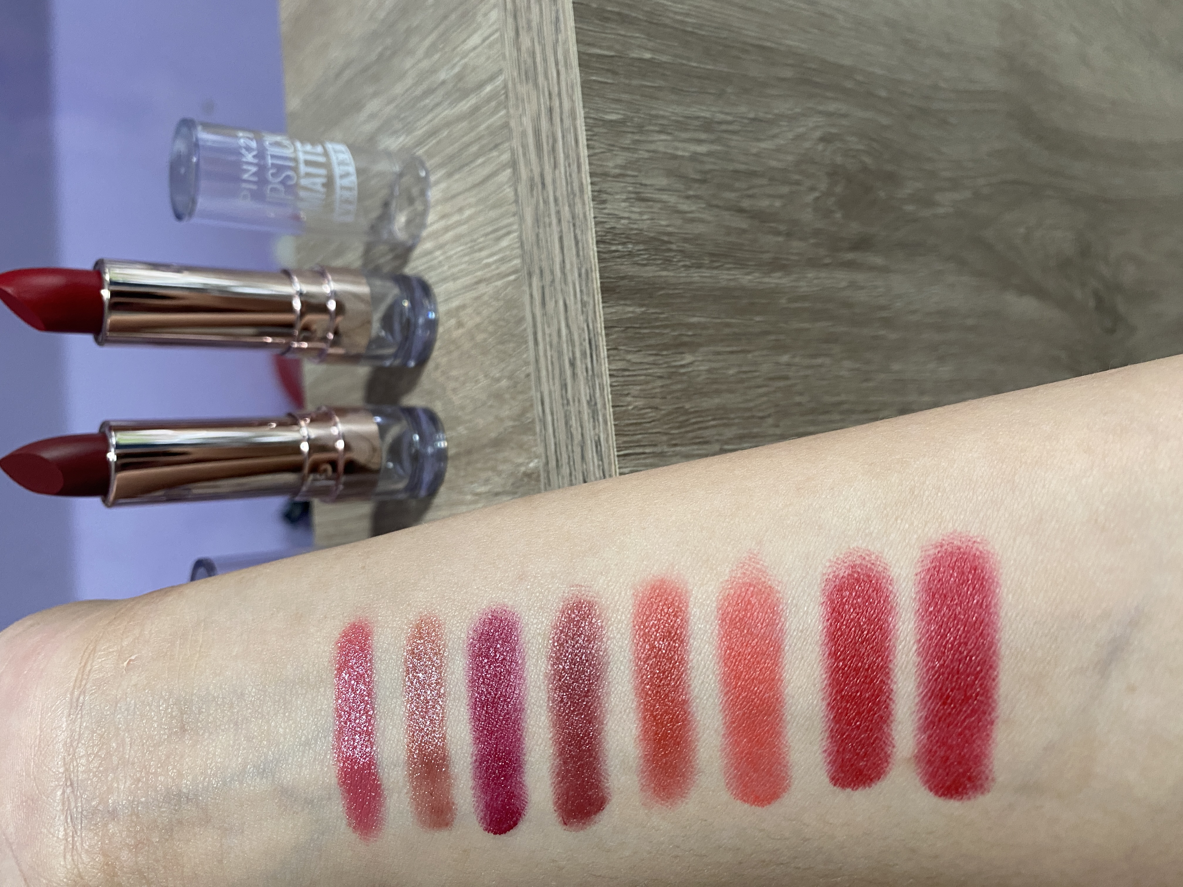Labial en barra velvet Pink 21 💖