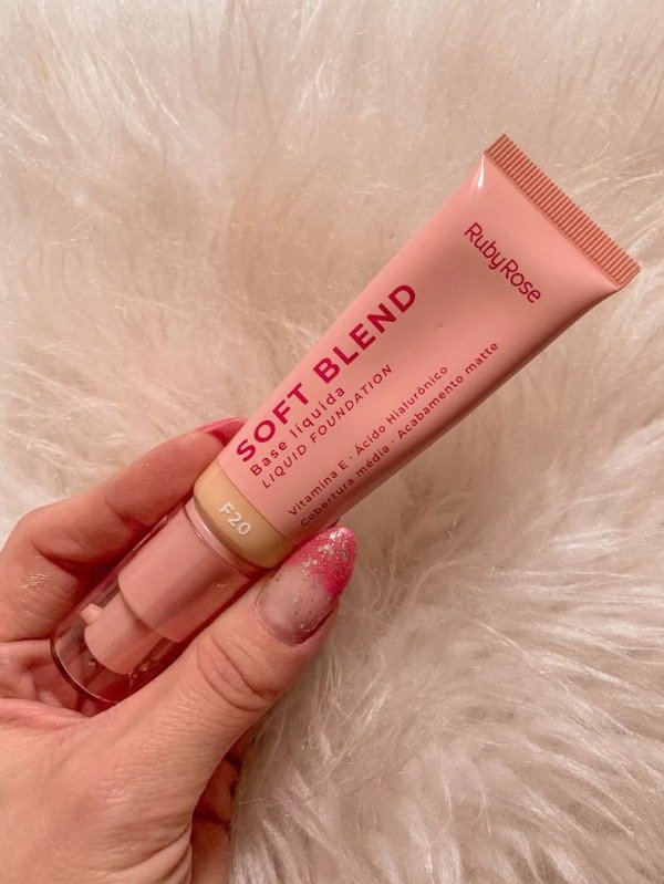Base líquida Soft Blend Ruby Rose ✨